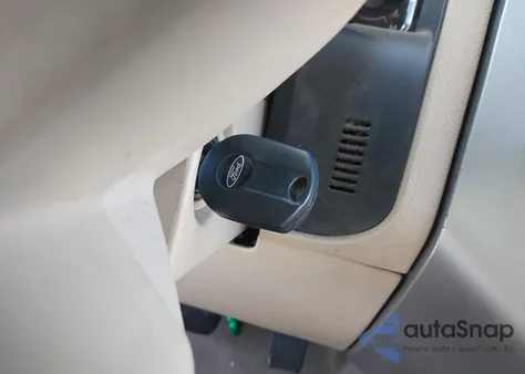 2010 Ford Expedition Eddie Bauer/King Ranch from USA, damaged, VIN 1FMJU1H52AEA38747